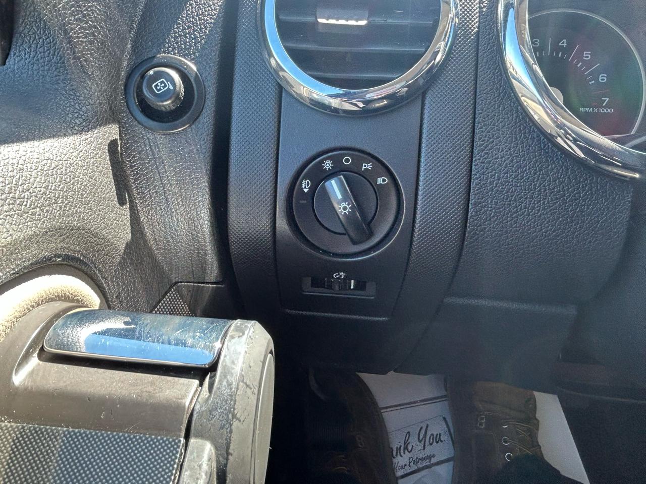 Ford Explorer XLT 4.0L 4WD 2008