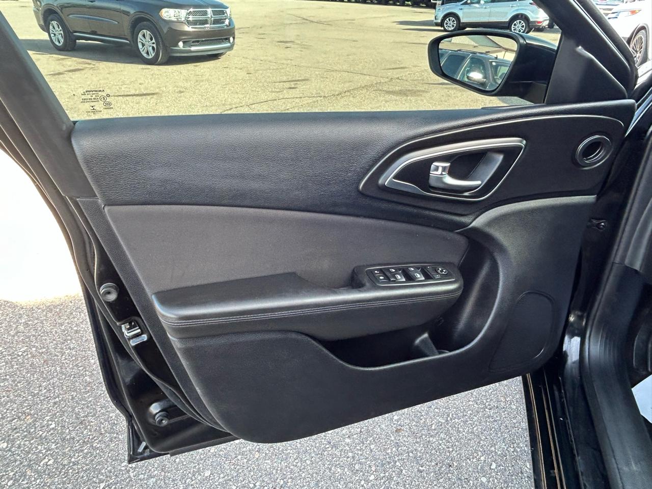 Chrysler 200 Limited 2016