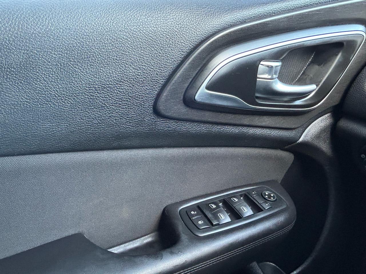 Chrysler 200 Limited 2016