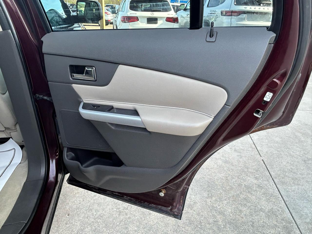 Ford Edge SE AWD 2011