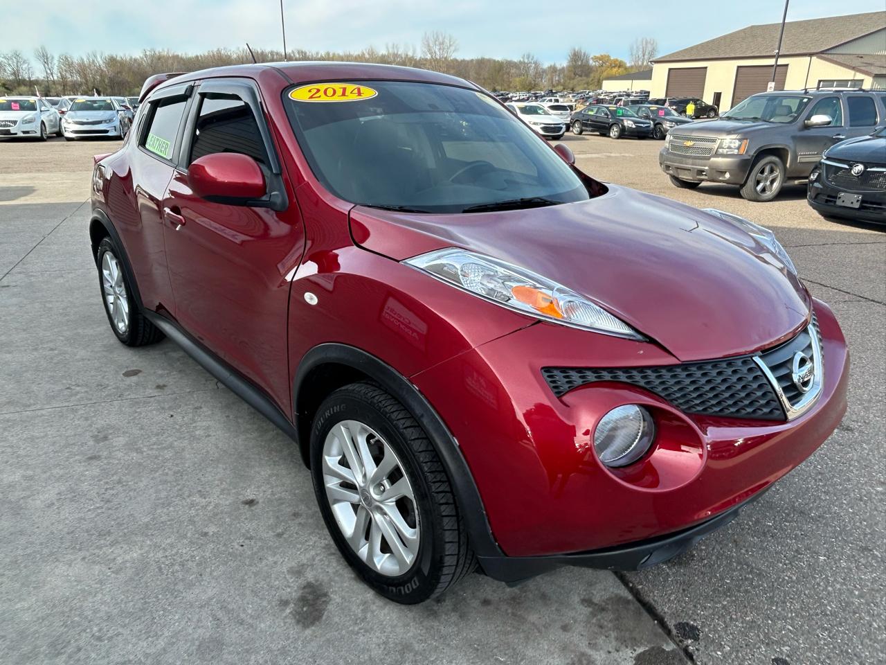 Nissan Juke S FWD 2014