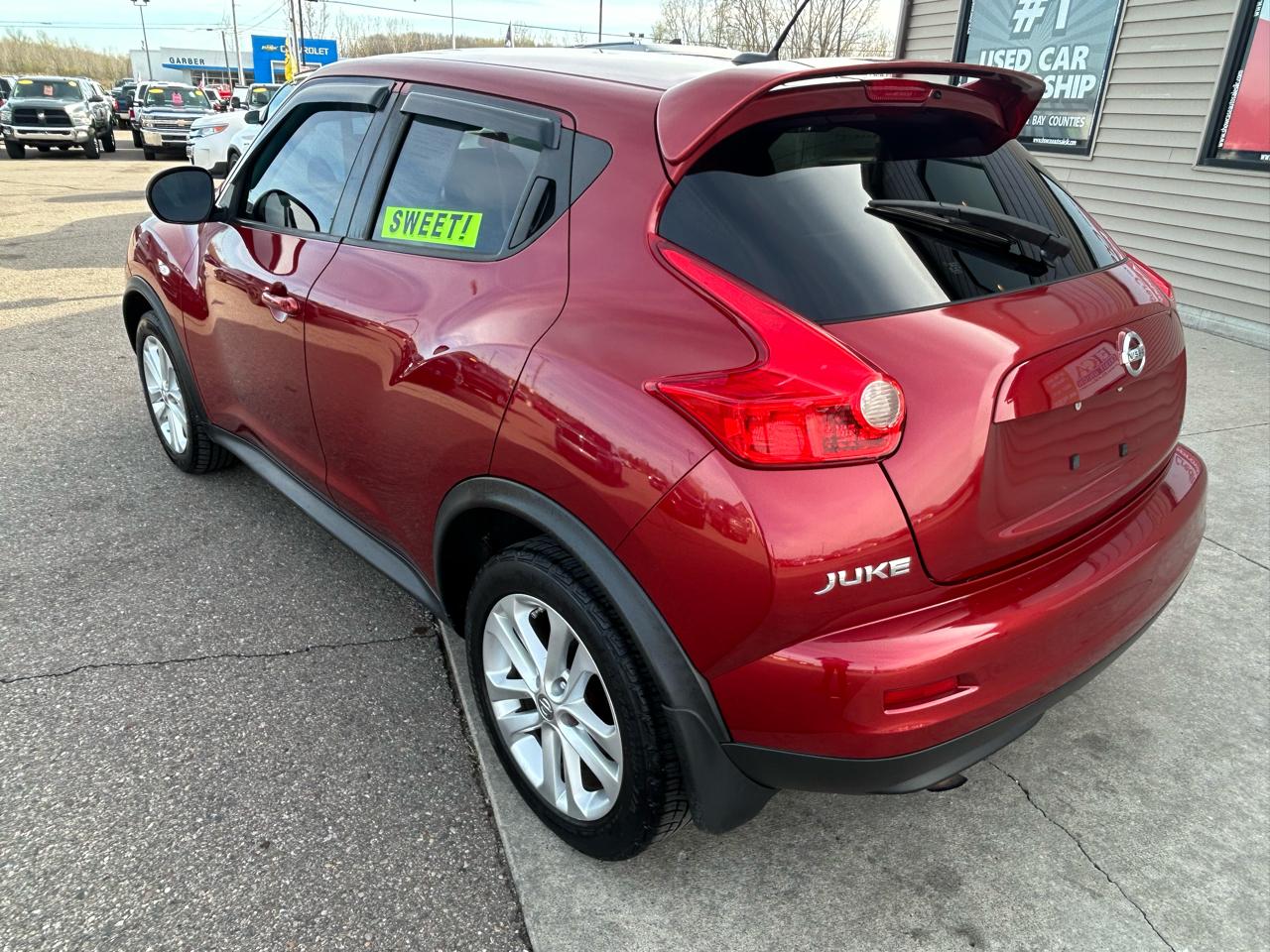 Nissan Juke S FWD 2014