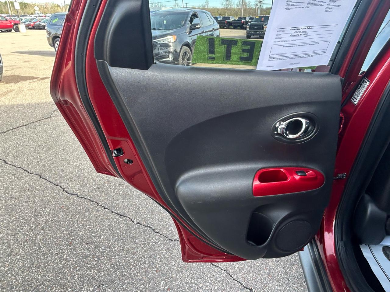 Nissan Juke S FWD 2014