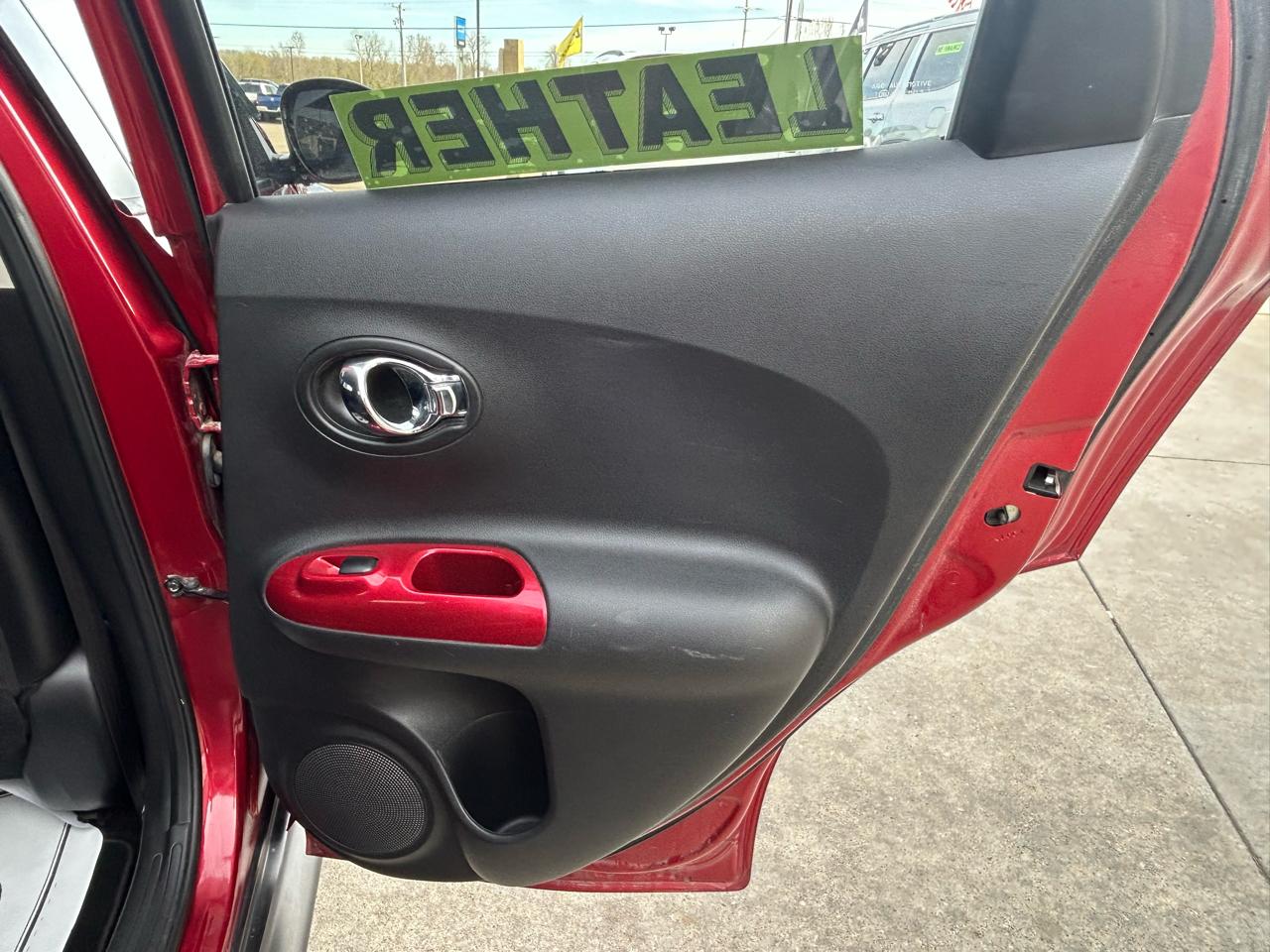 Nissan Juke S FWD 2014