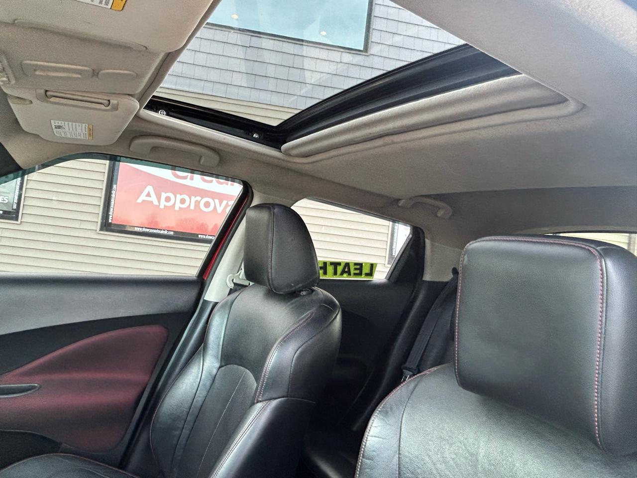 Nissan Juke S FWD 2014