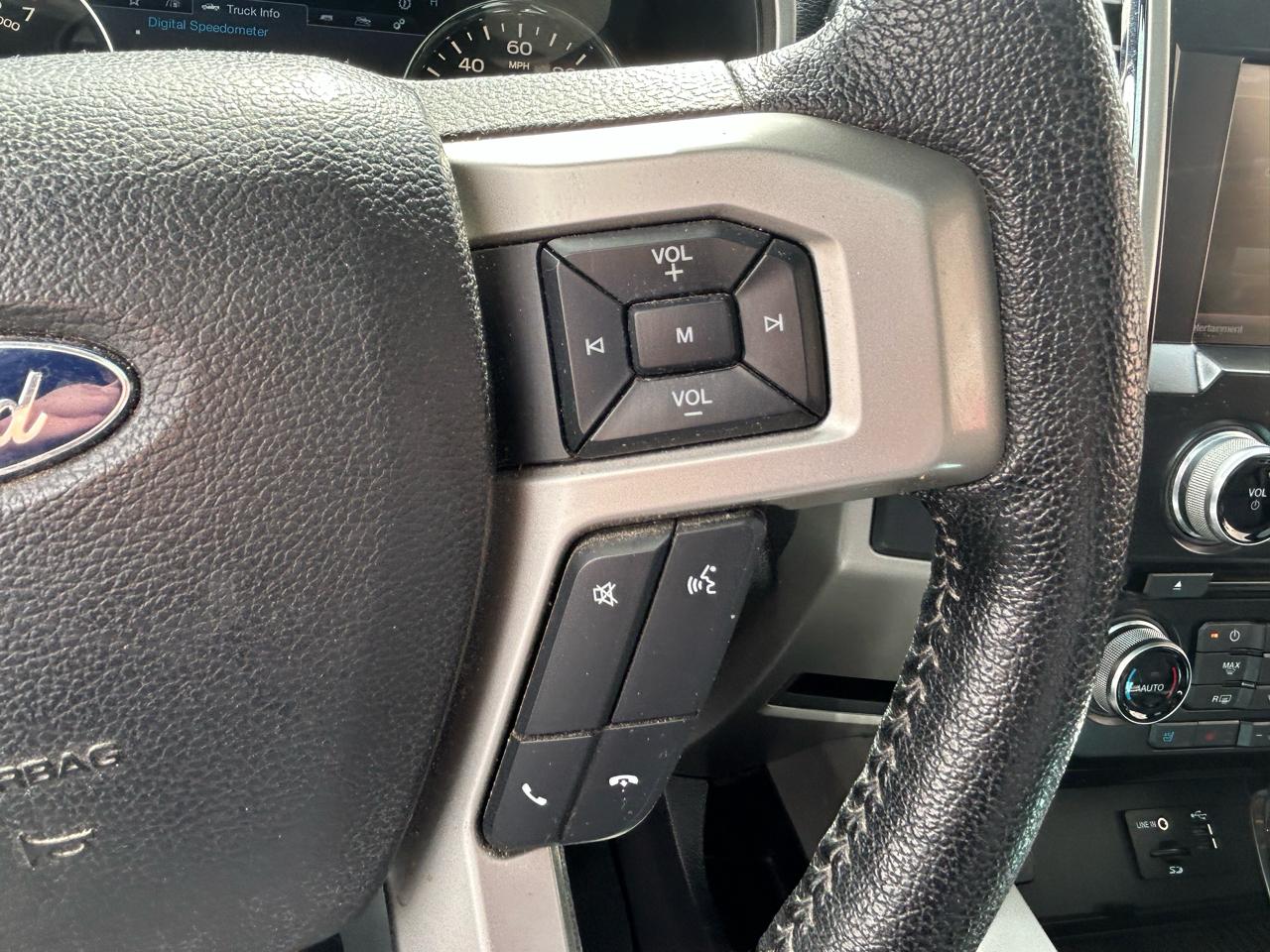 Ford F-150 XL SuperCrew 5.5-ft. Bed 4WD 2015