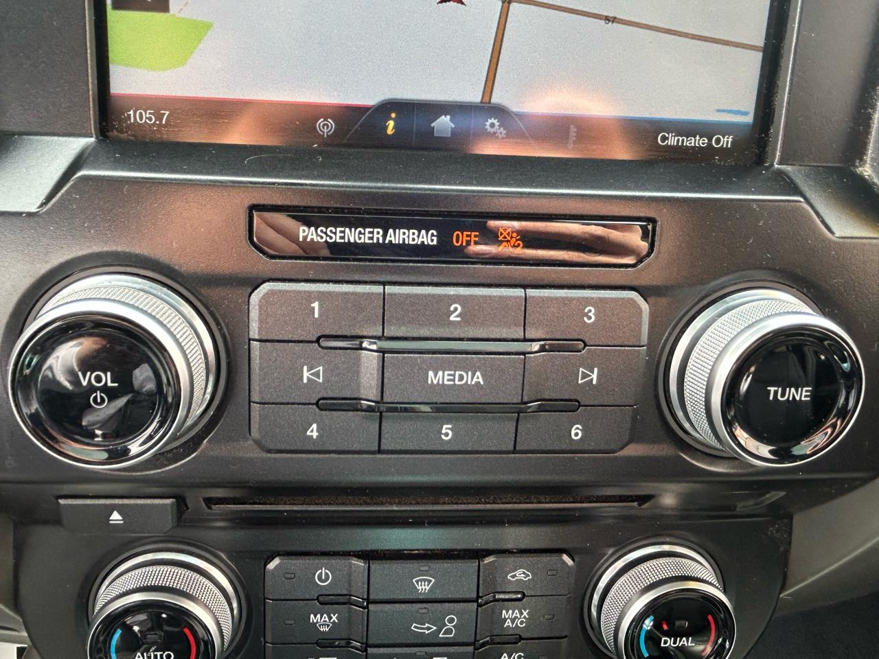 Ford F-150 XL SuperCrew 5.5-ft. Bed 4WD 2015