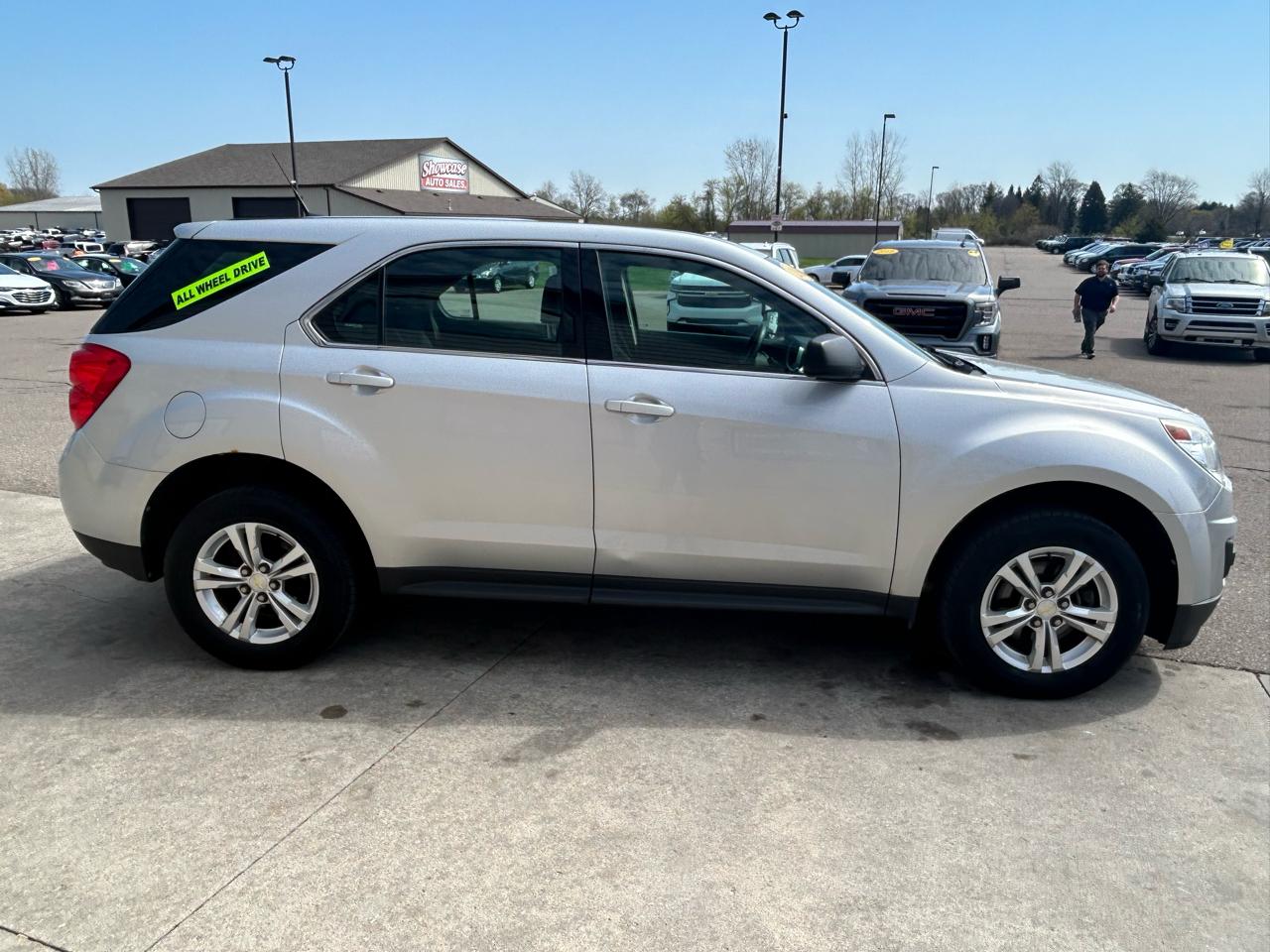 Chevrolet Equinox LS AWD 2012
