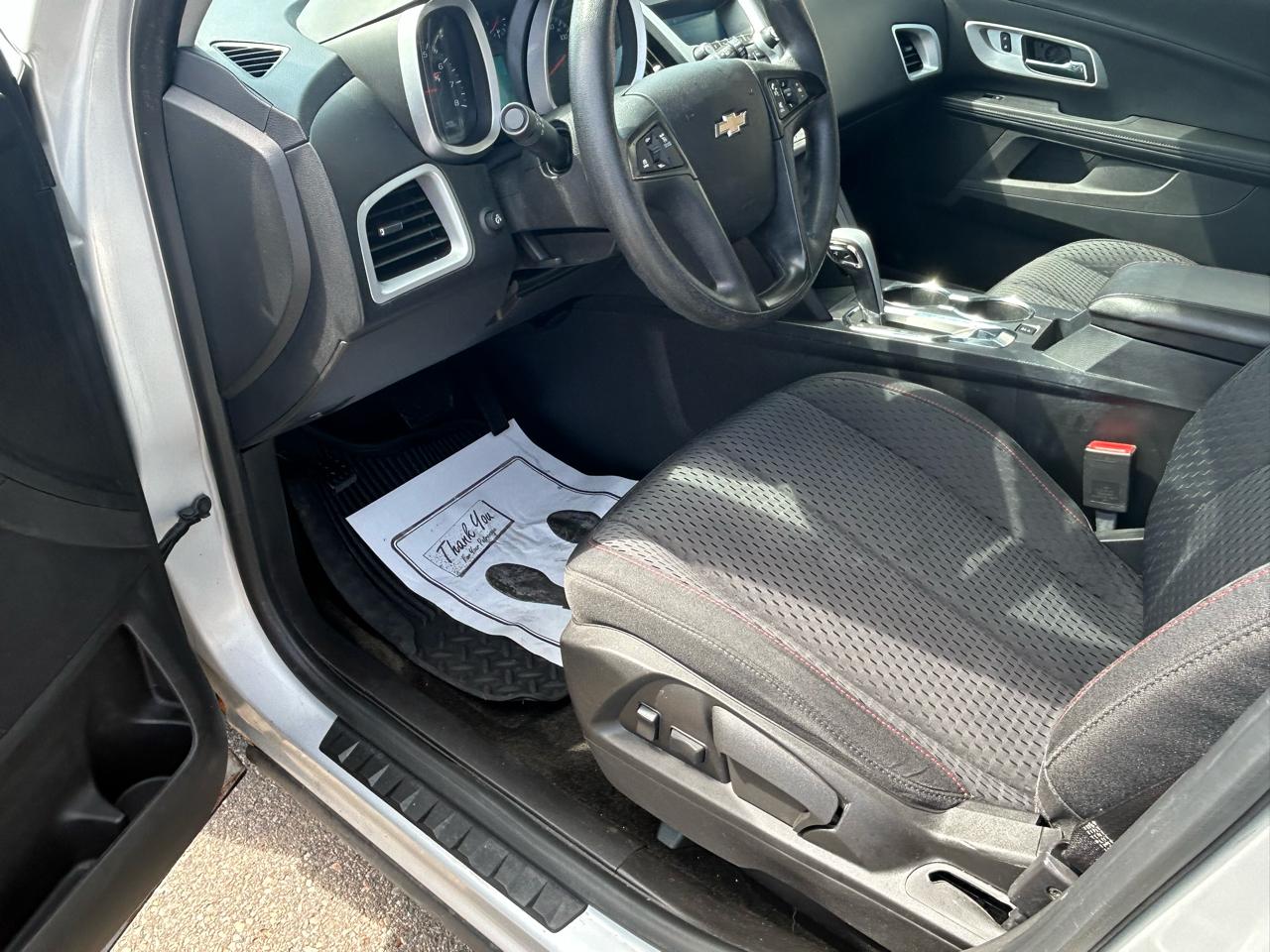 Chevrolet Equinox LS AWD 2012