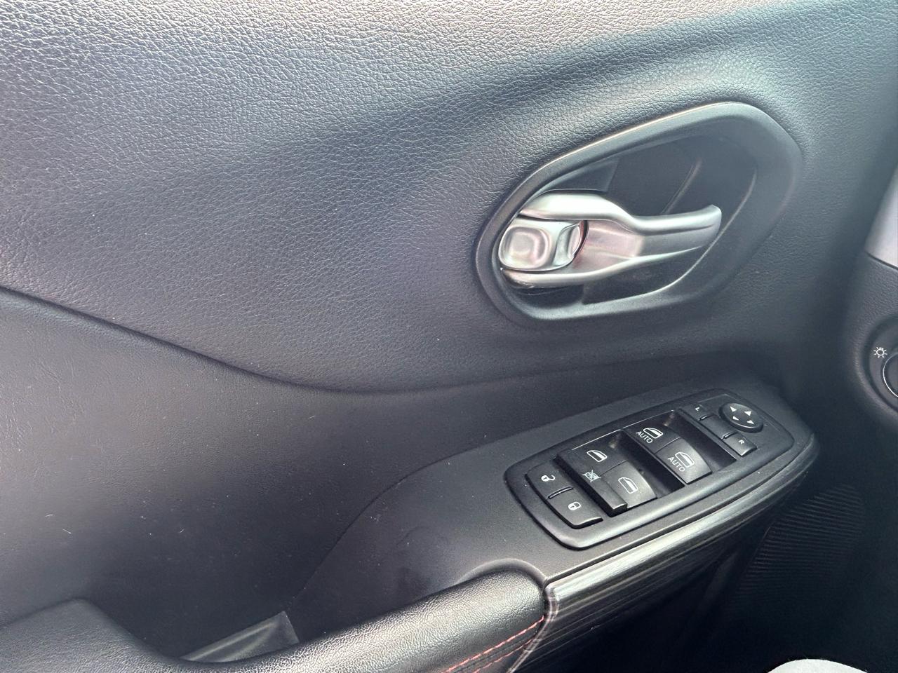 Jeep Cherokee Trailhawk 4WD 2014