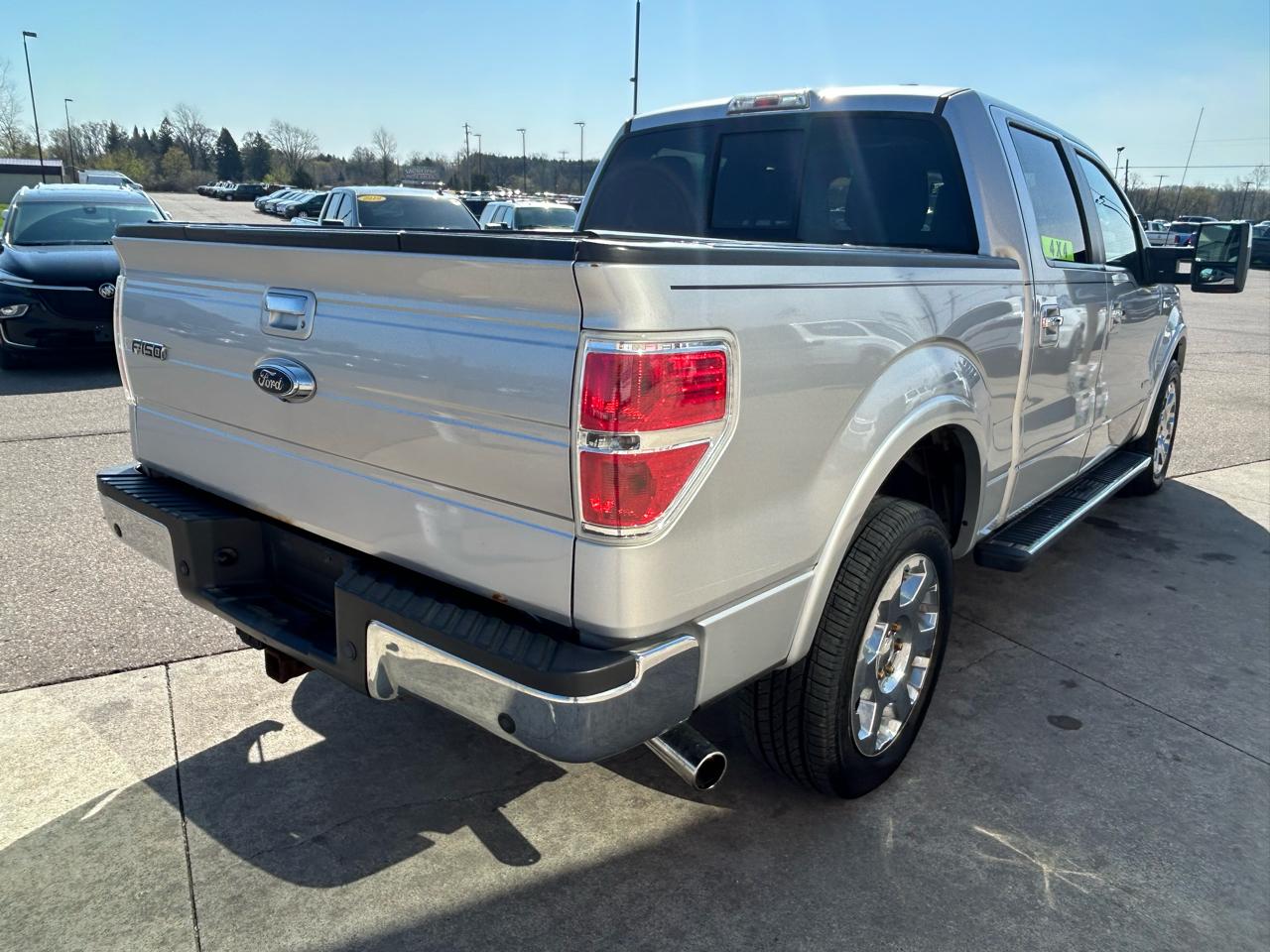 Ford F-150 Supercab 157" Lariat 4WD 2011