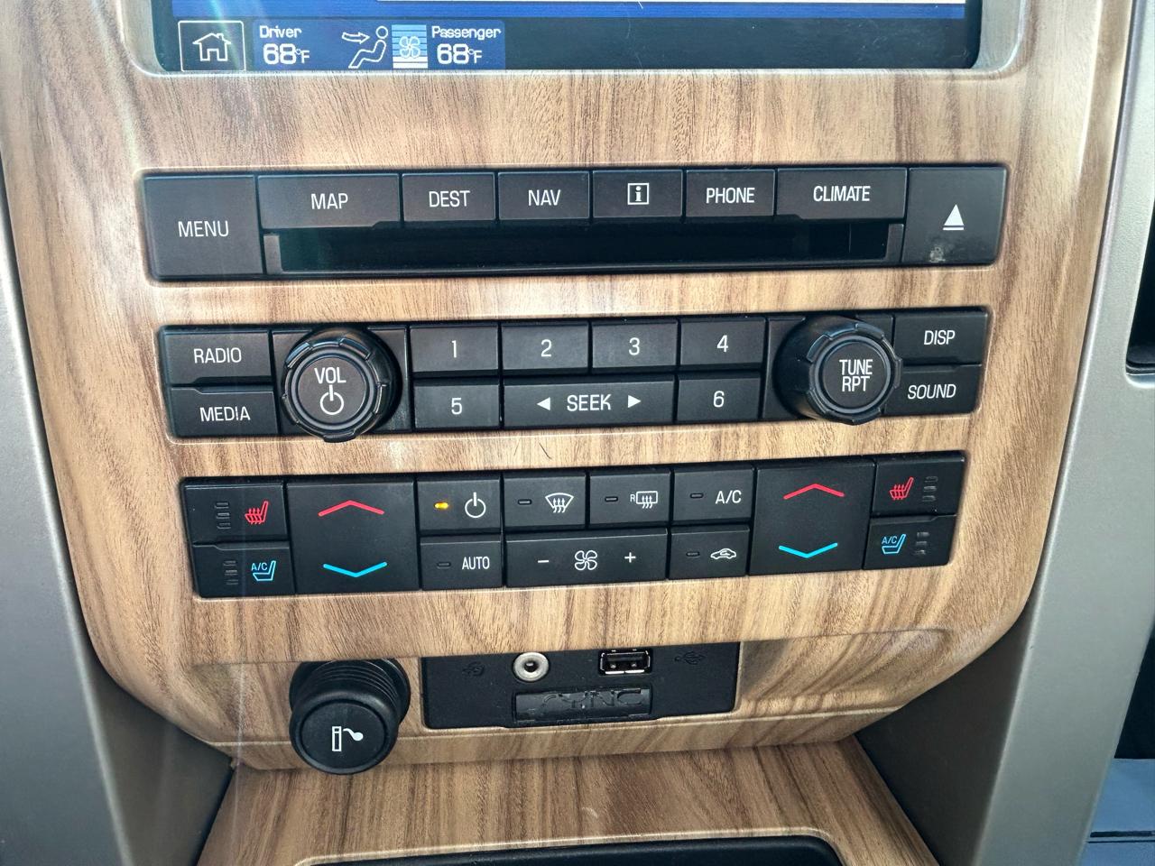 Ford F-150 Supercab 157" Lariat 4WD 2011