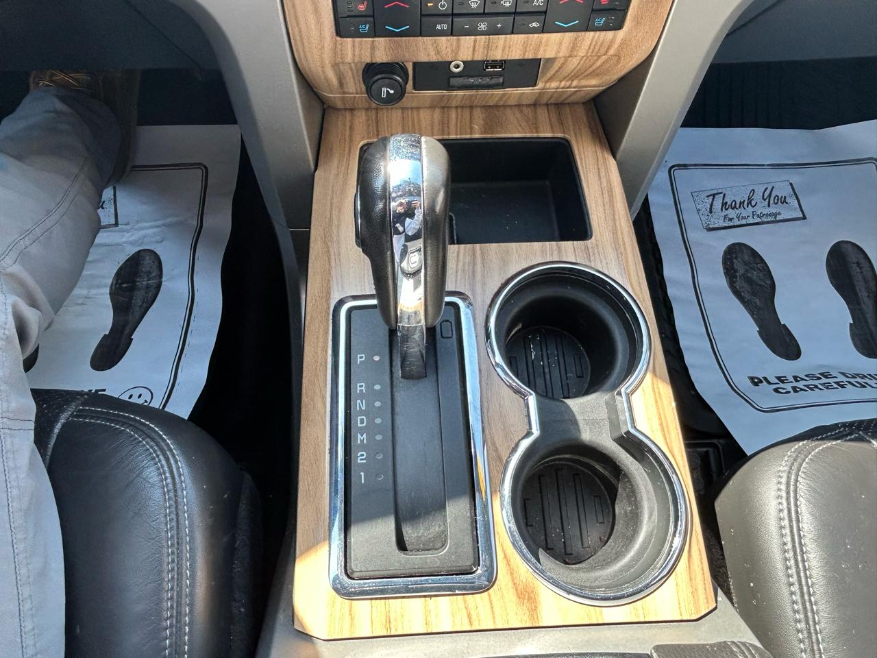 Ford F-150 Supercab 157" Lariat 4WD 2011