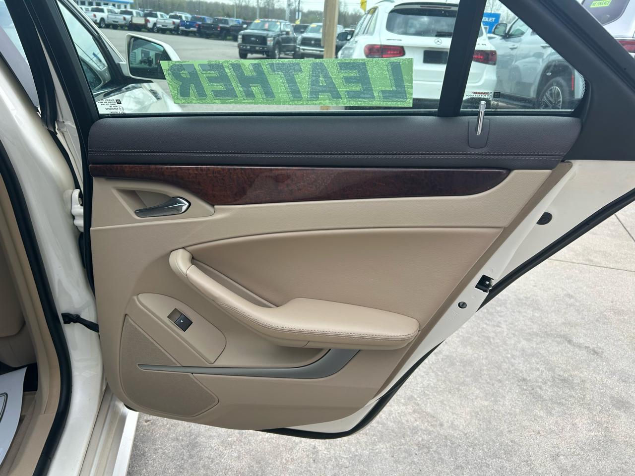 Cadillac CTS 3.0L Luxury 2010