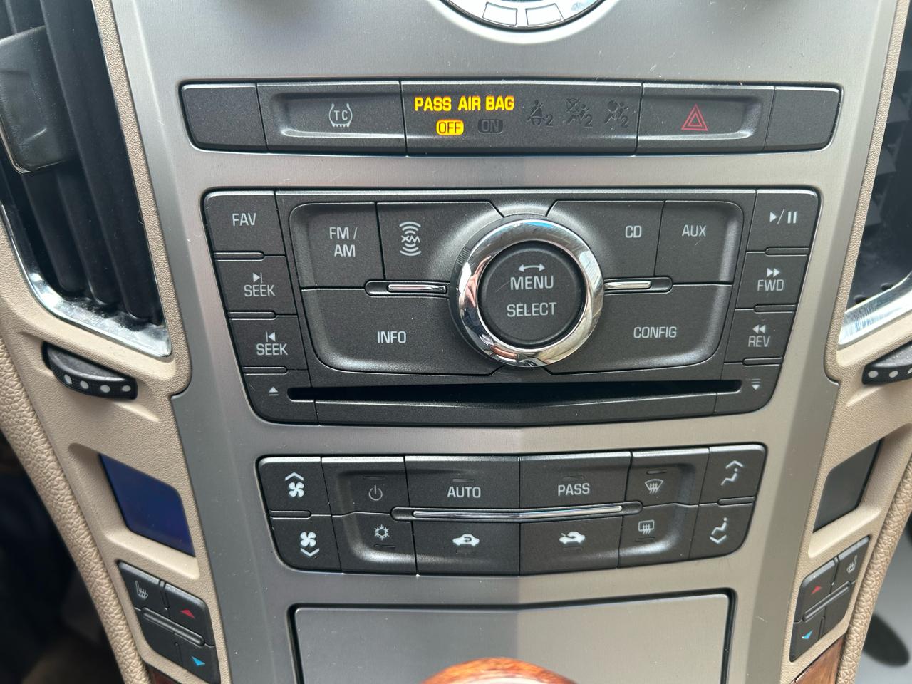 Cadillac CTS 3.0L Luxury 2010