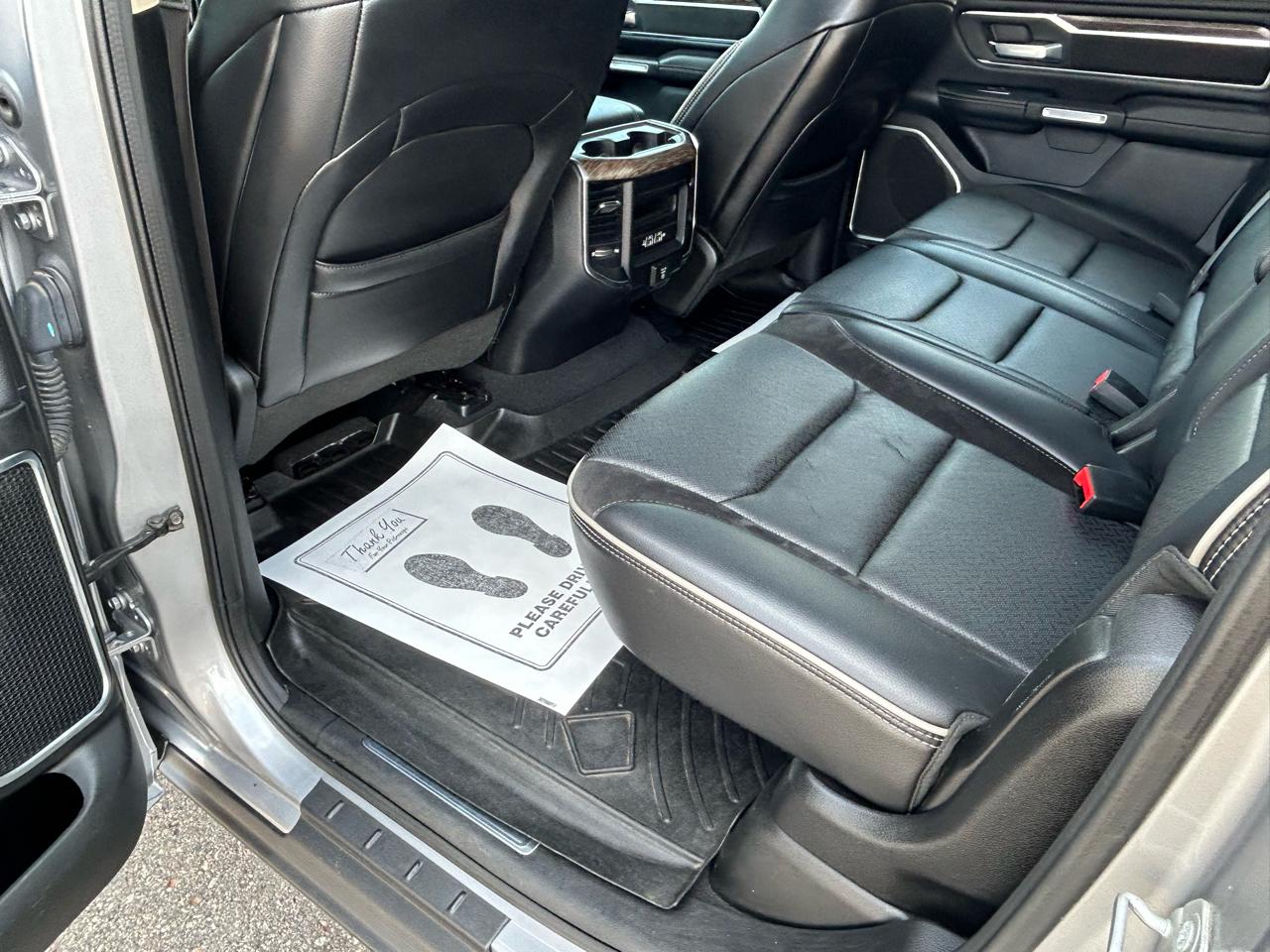 RAM 1500 Laramie Crew Cab SWB 4WD 2019