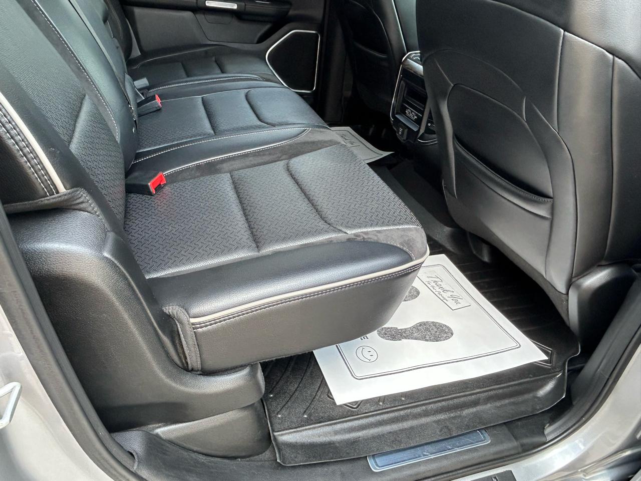 RAM 1500 Laramie Crew Cab SWB 4WD 2019