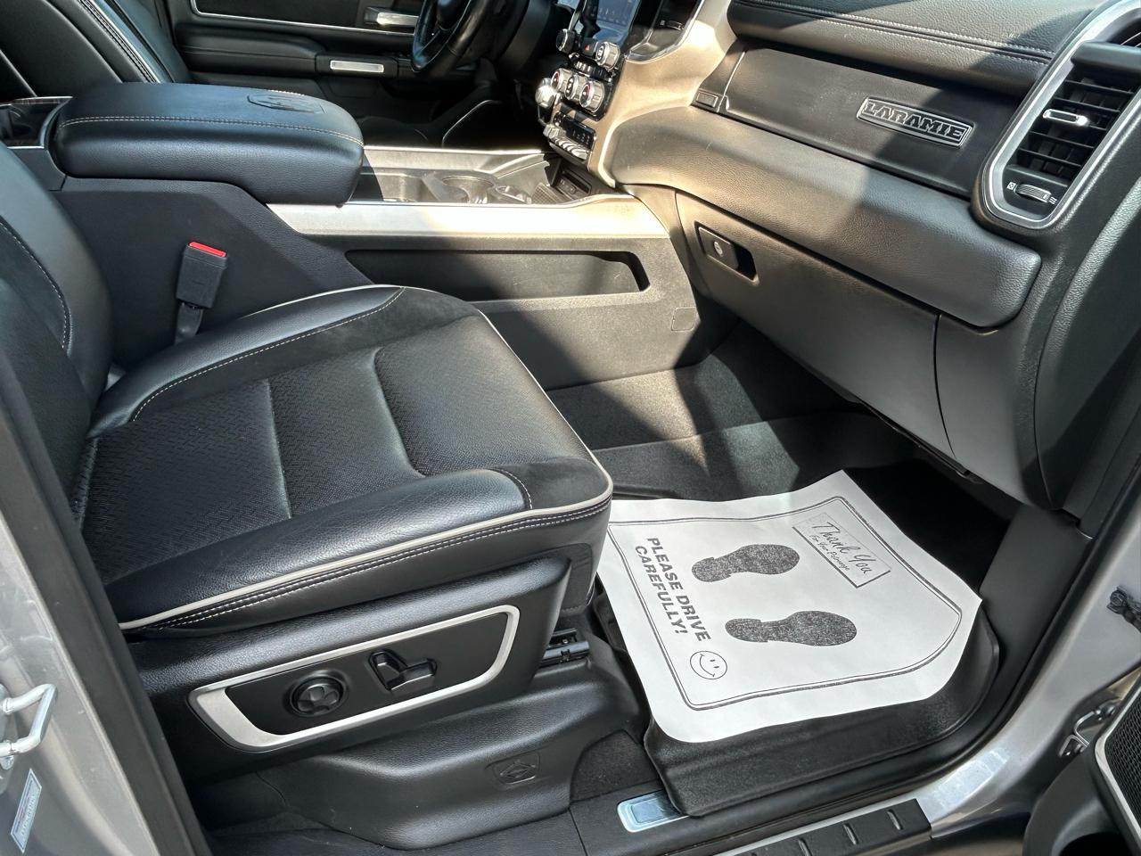 RAM 1500 Laramie Crew Cab SWB 4WD 2019