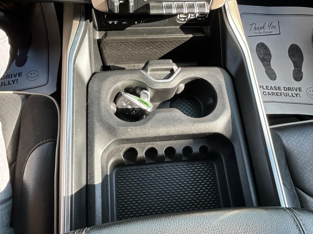 RAM 1500 Laramie Crew Cab SWB 4WD 2019