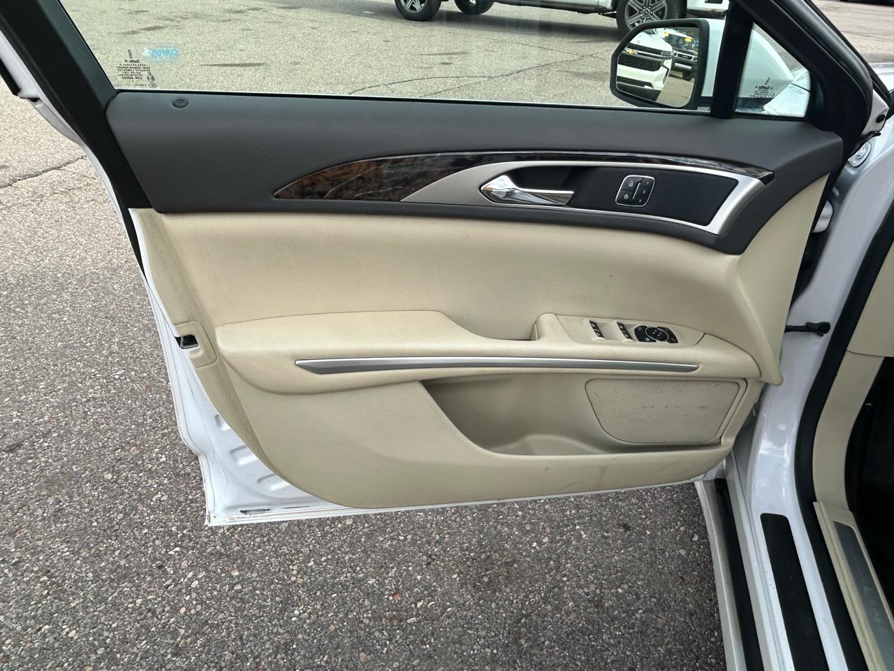 Lincoln MKZ AWD 2015