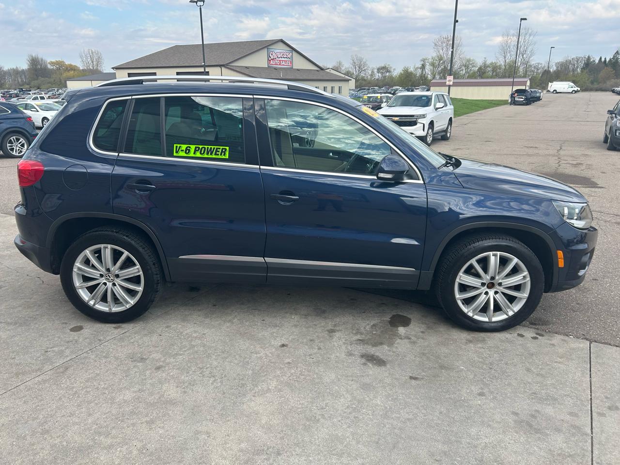 Volkswagen Tiguan S 2013