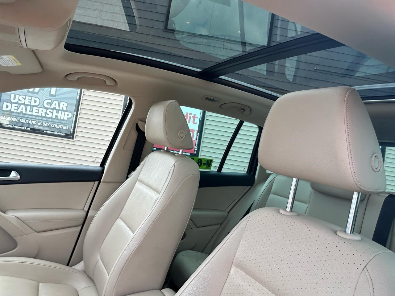 Volkswagen Tiguan S 2013