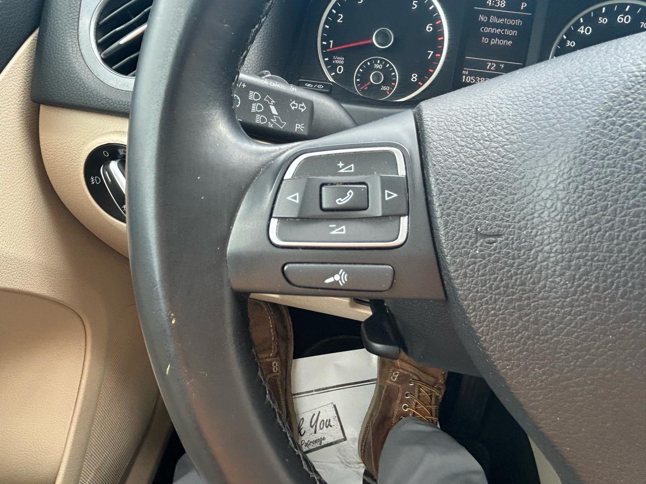 Volkswagen Tiguan S 2013