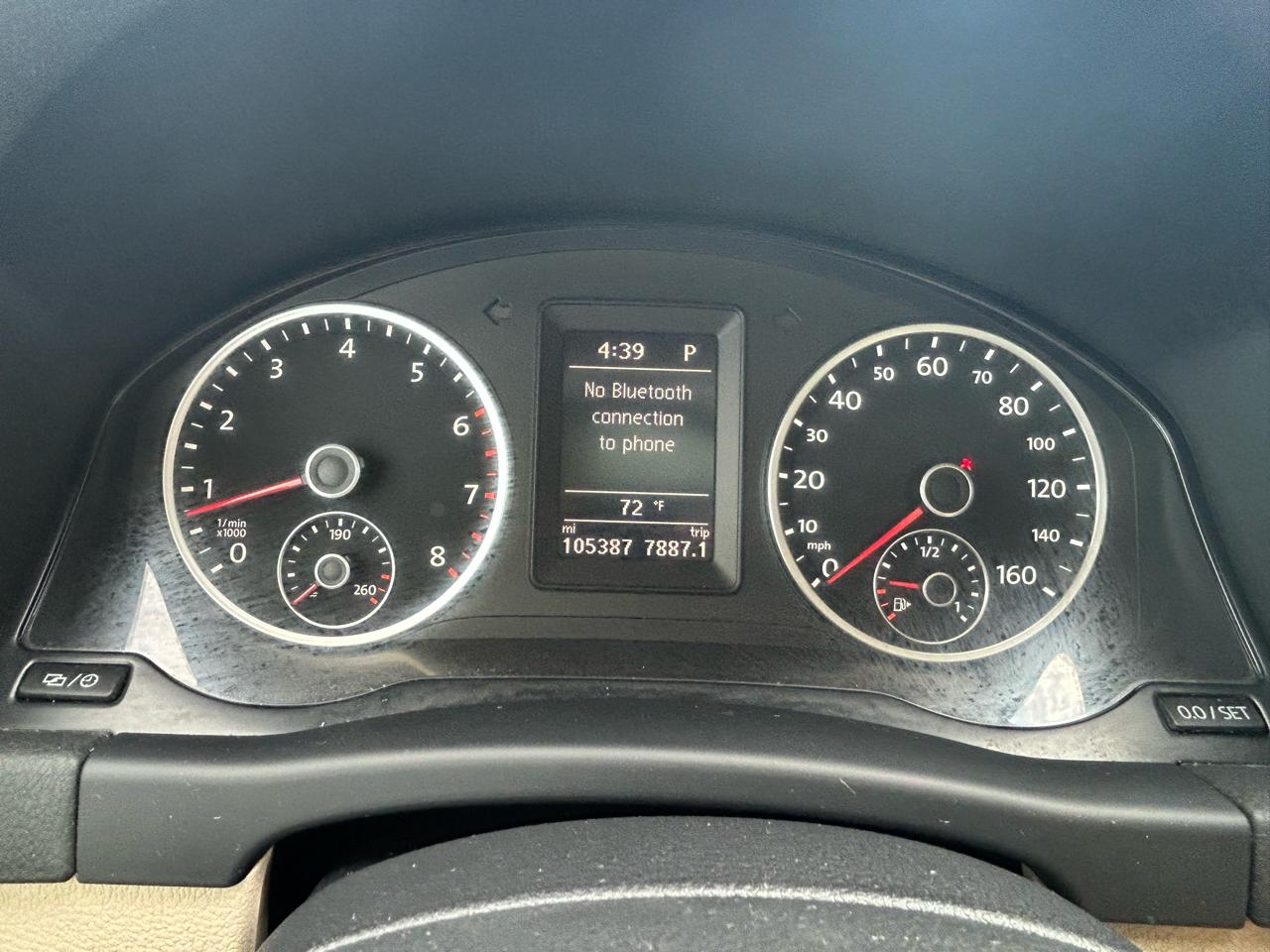 Volkswagen Tiguan S 2013