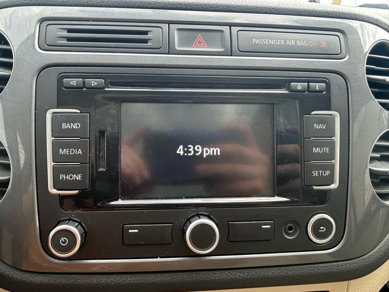 Volkswagen Tiguan S 2013