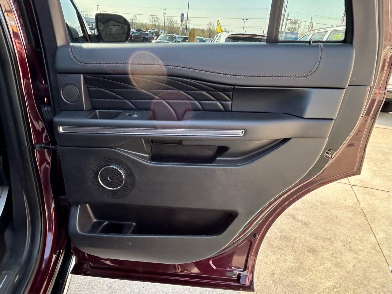 Ford Expedition Platinum 4WD 2020