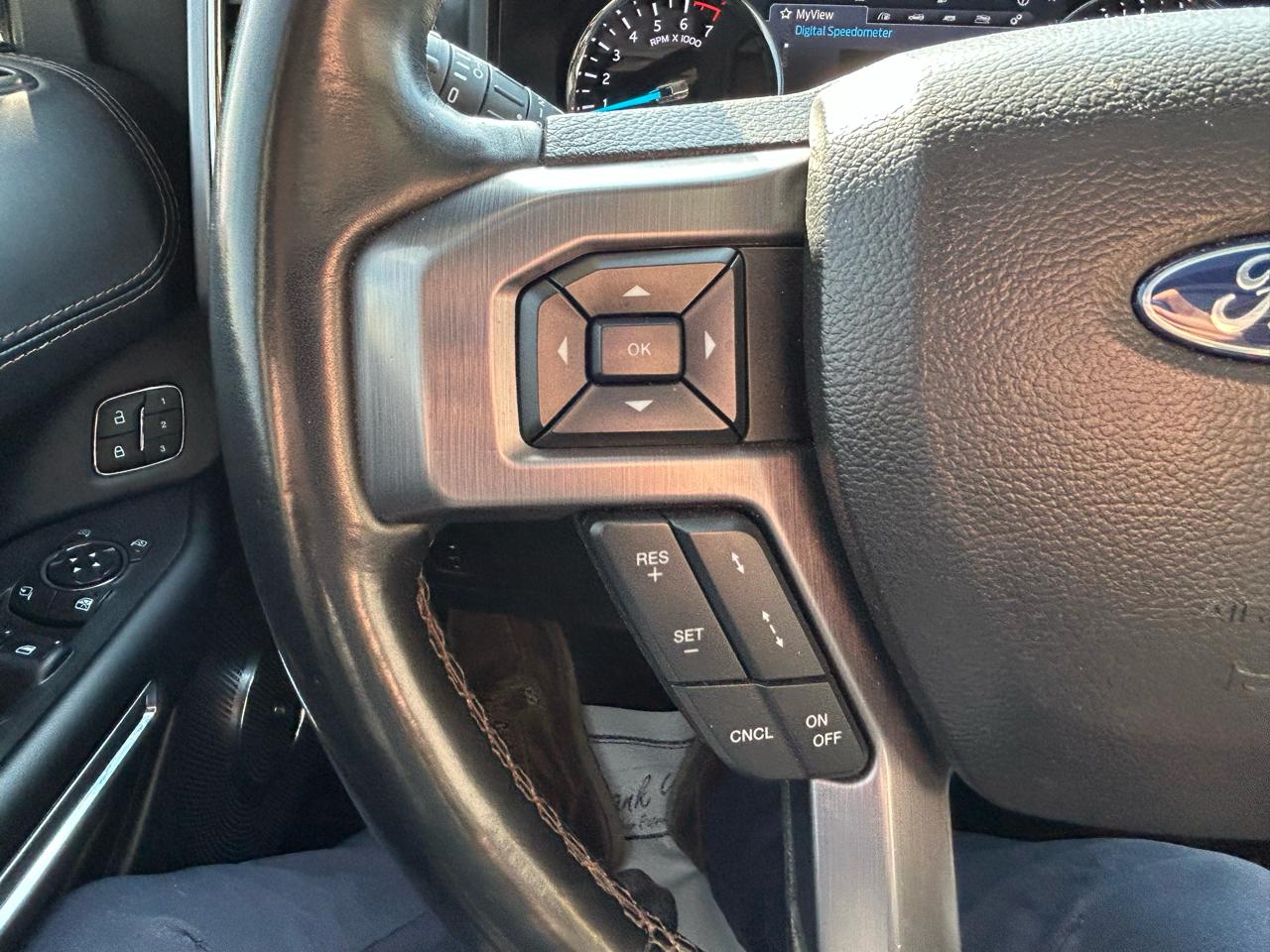 Ford Expedition Platinum 4WD 2020