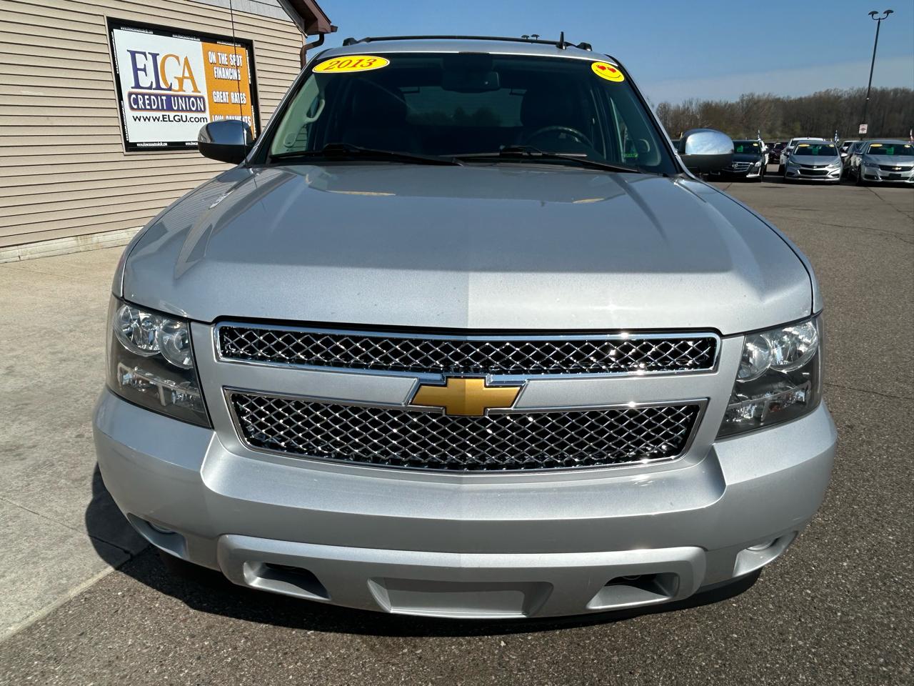 Chevrolet Avalanche LT 4WD 2013
