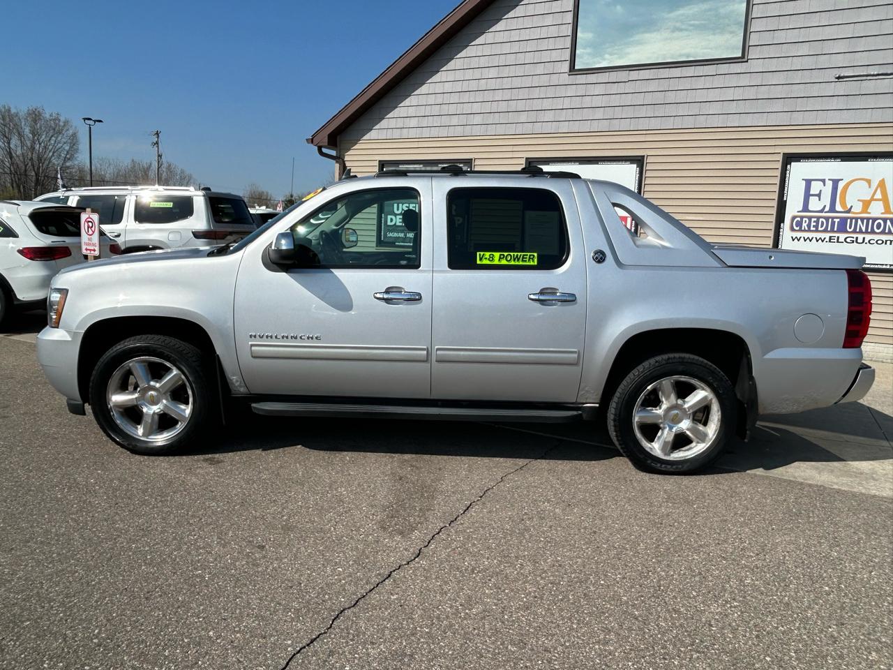 Chevrolet Avalanche LT 4WD 2013