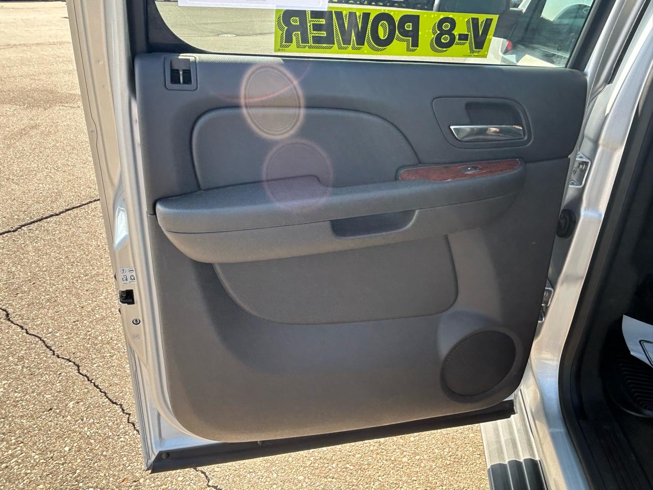 Chevrolet Avalanche LT 4WD 2013