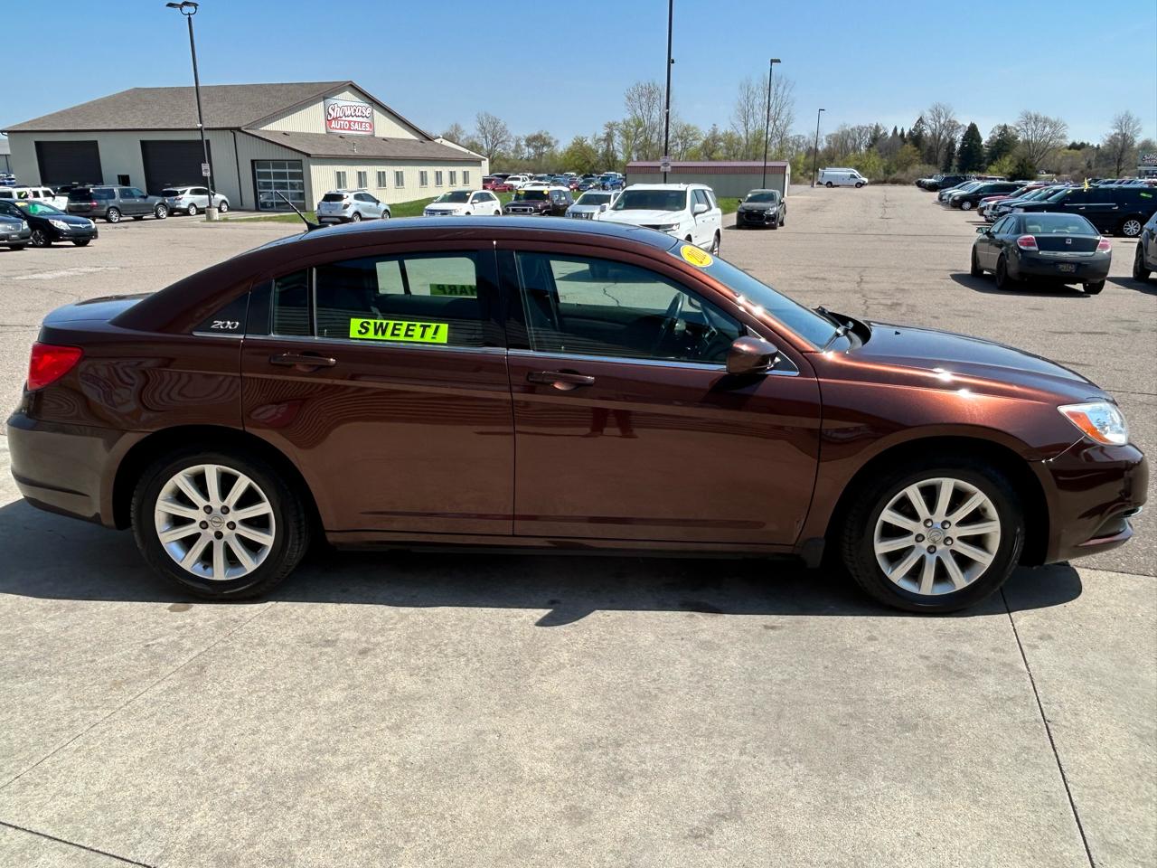 Chrysler 200 Touring 2012