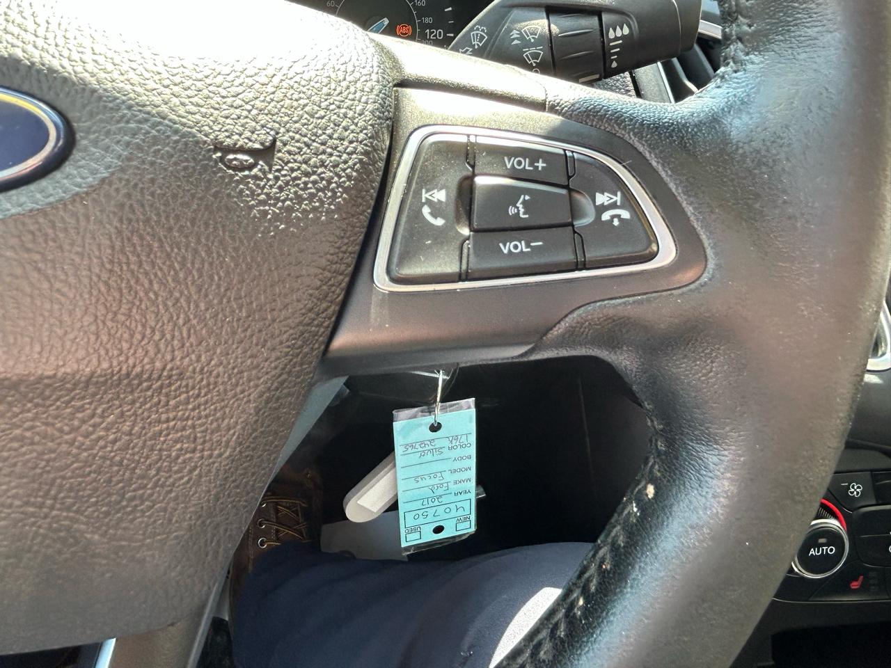 Ford Focus SEL Sedan 2017