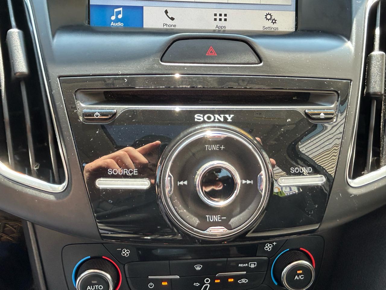 Ford Focus SEL Sedan 2017