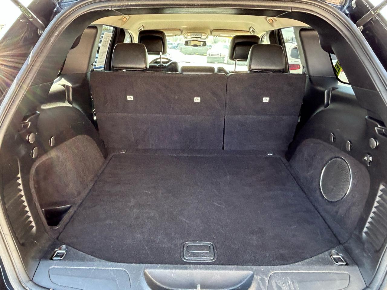 Jeep Grand Cherokee Laredo 4WD 2012