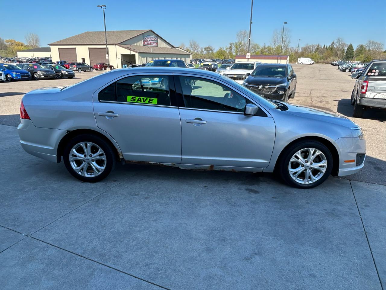 Ford Fusion SE 2012