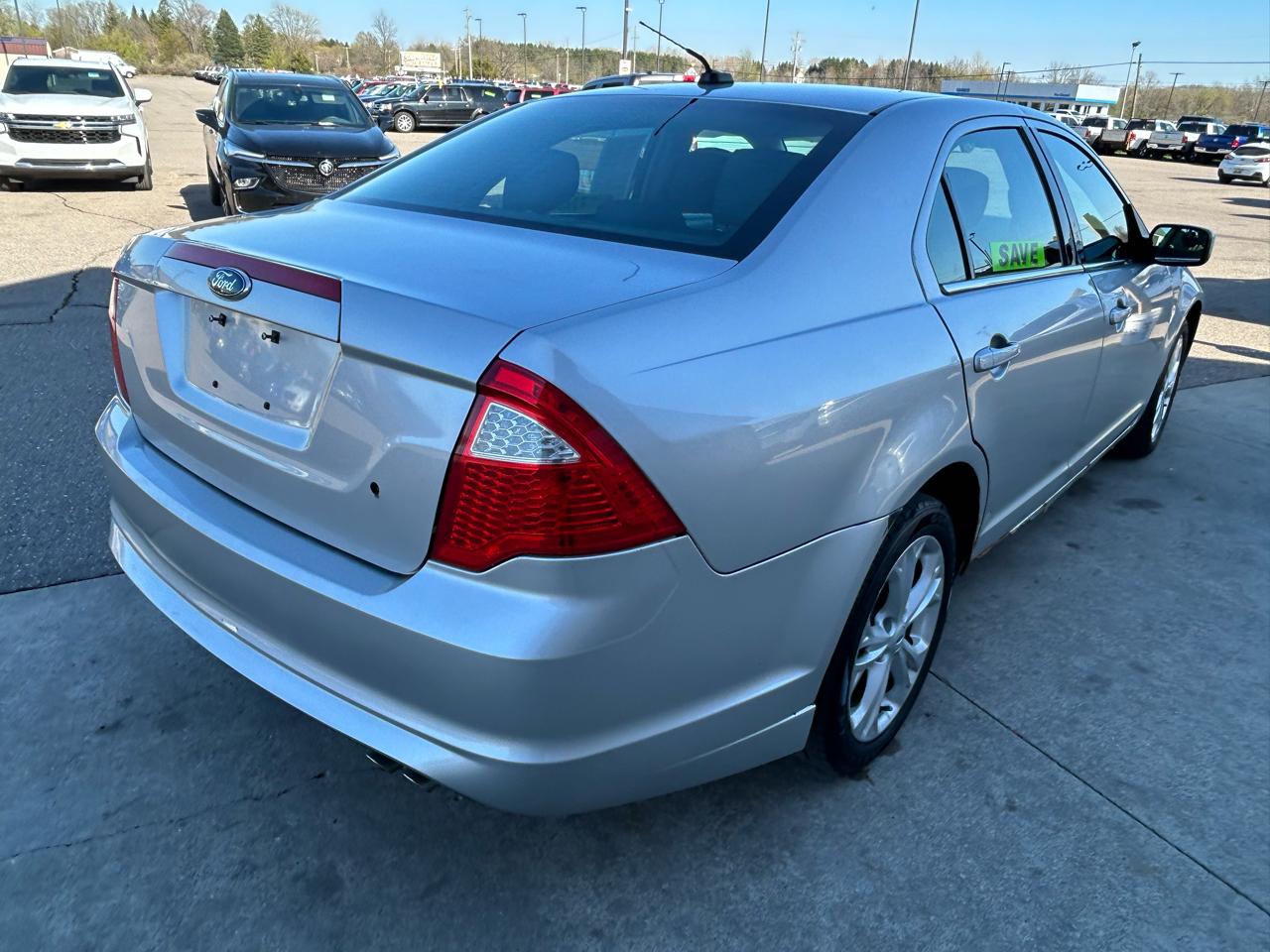 Ford Fusion SE 2012