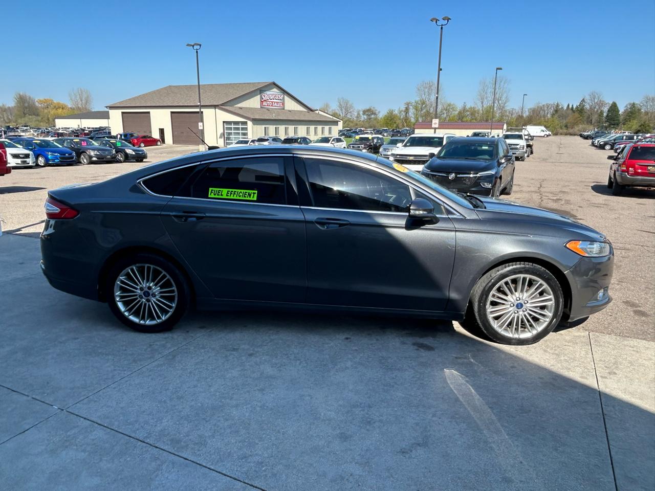 Ford Fusion SE 2015