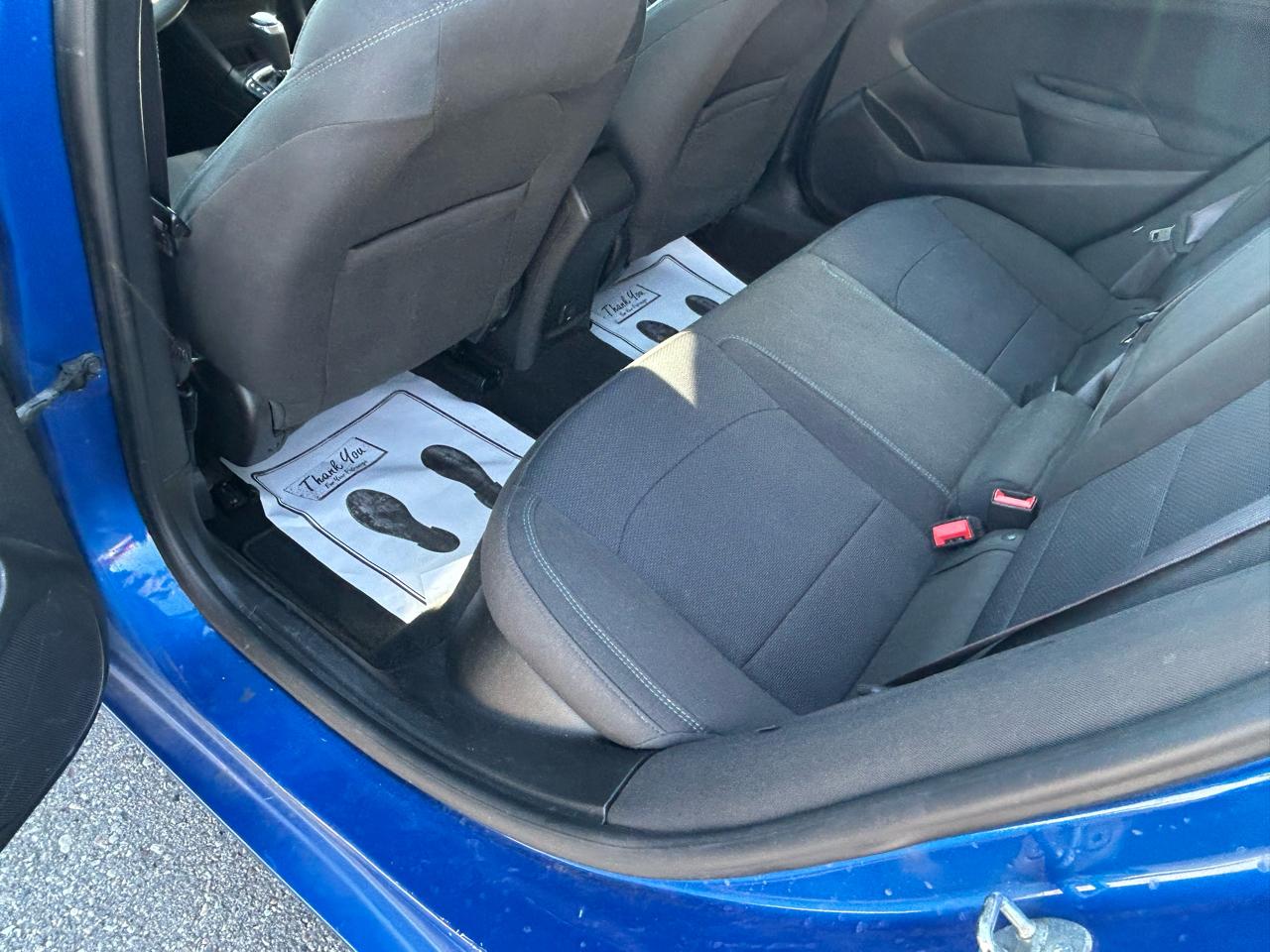 Chevrolet Cruze LT Auto Hatchback 2017