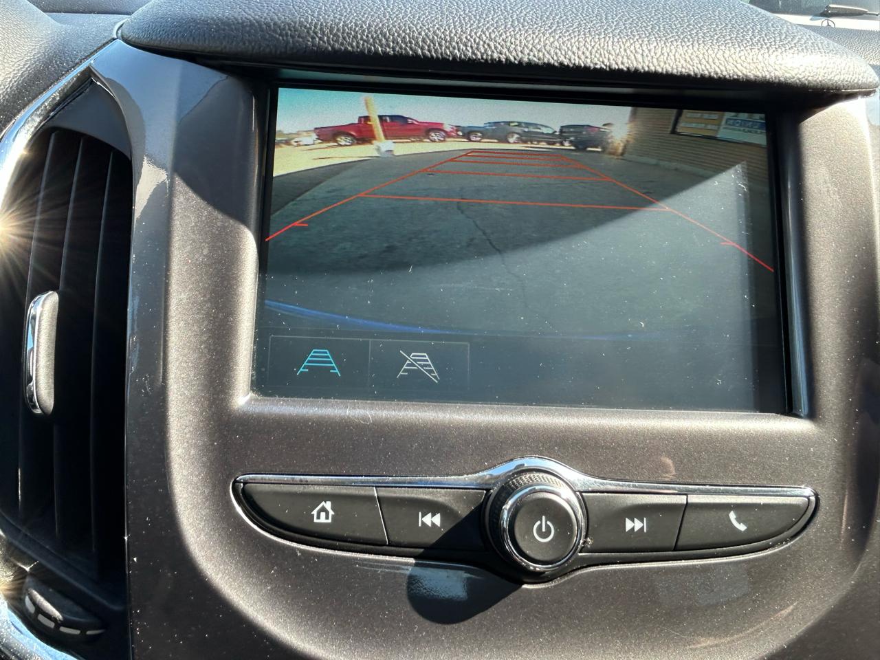 Chevrolet Cruze LT Auto Hatchback 2017