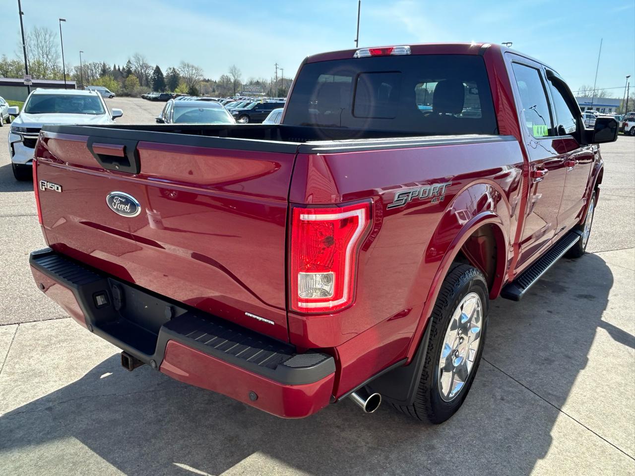 Ford F-150 XL SuperCrew 5.5-ft. Bed 4WD 2015