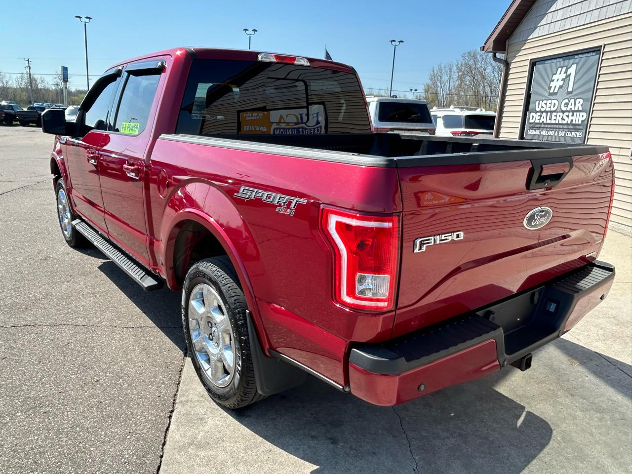 Ford F-150 XL SuperCrew 5.5-ft. Bed 4WD 2015