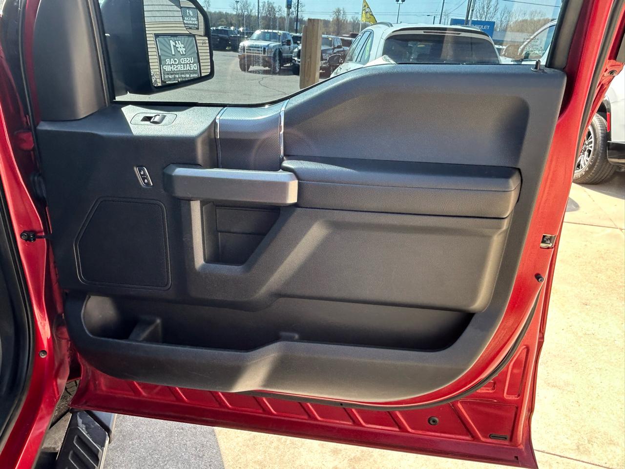 Ford F-150 XL SuperCrew 5.5-ft. Bed 4WD 2015