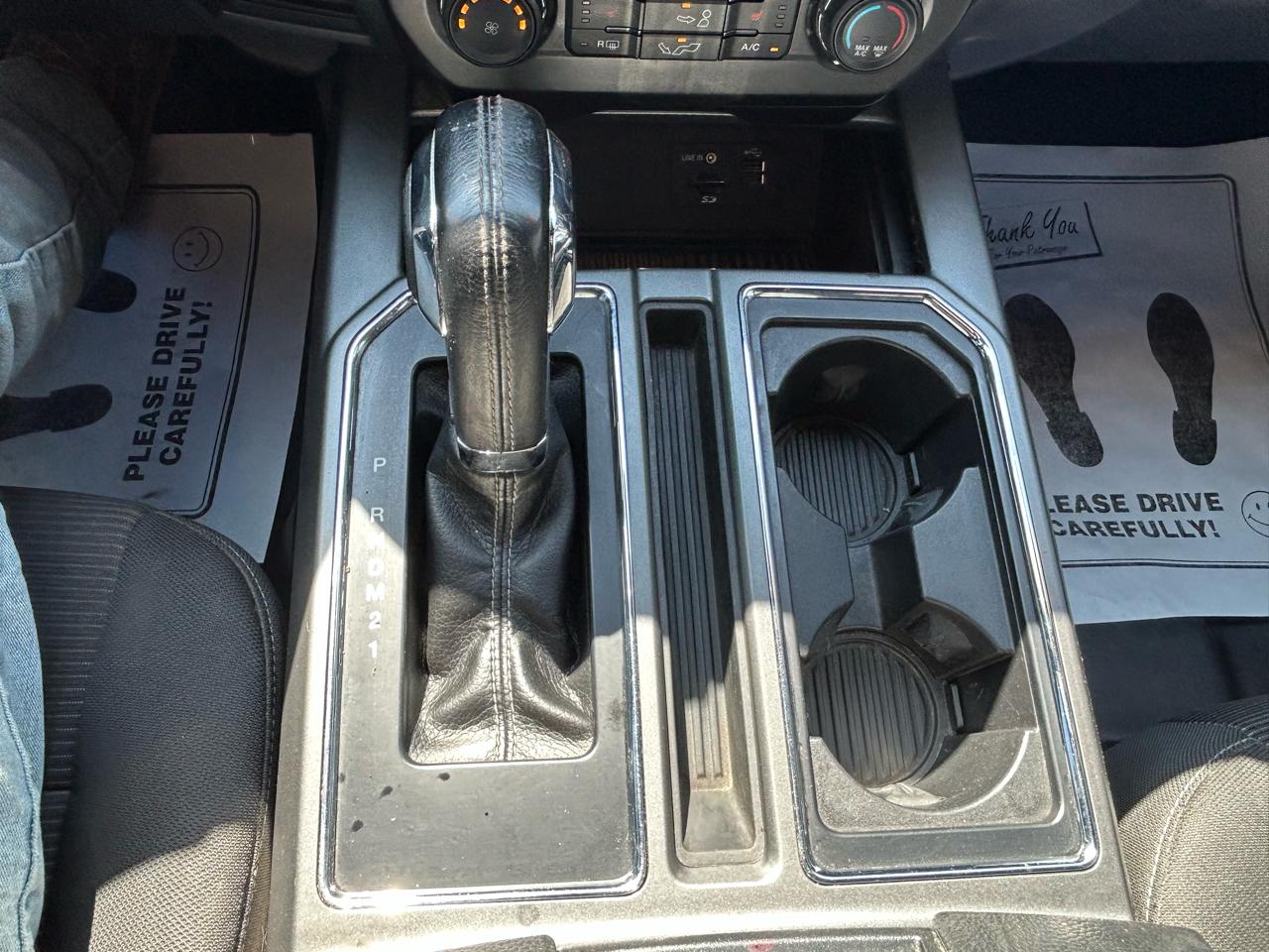 Ford F-150 XL SuperCrew 5.5-ft. Bed 4WD 2015