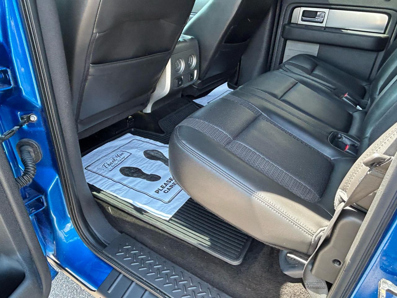 Ford F-150 SVT Raptor SuperCrew 5.5-ft. Bed 4WD 2014