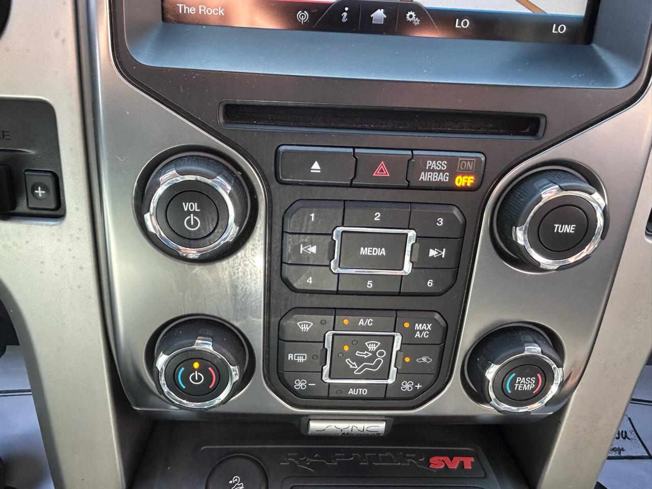 Ford F-150 SVT Raptor SuperCrew 5.5-ft. Bed 4WD 2014