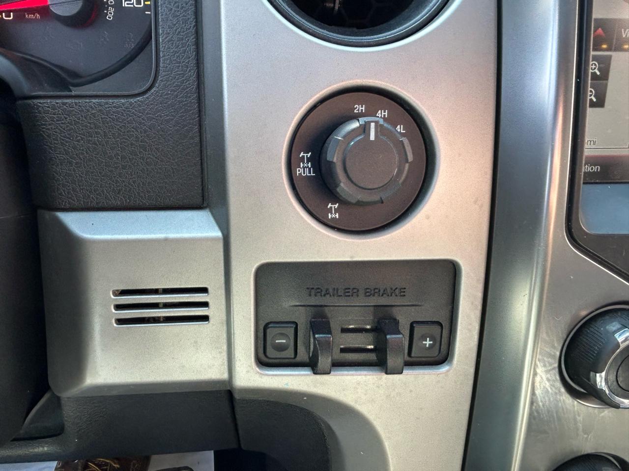 Ford F-150 SVT Raptor SuperCrew 5.5-ft. Bed 4WD 2014